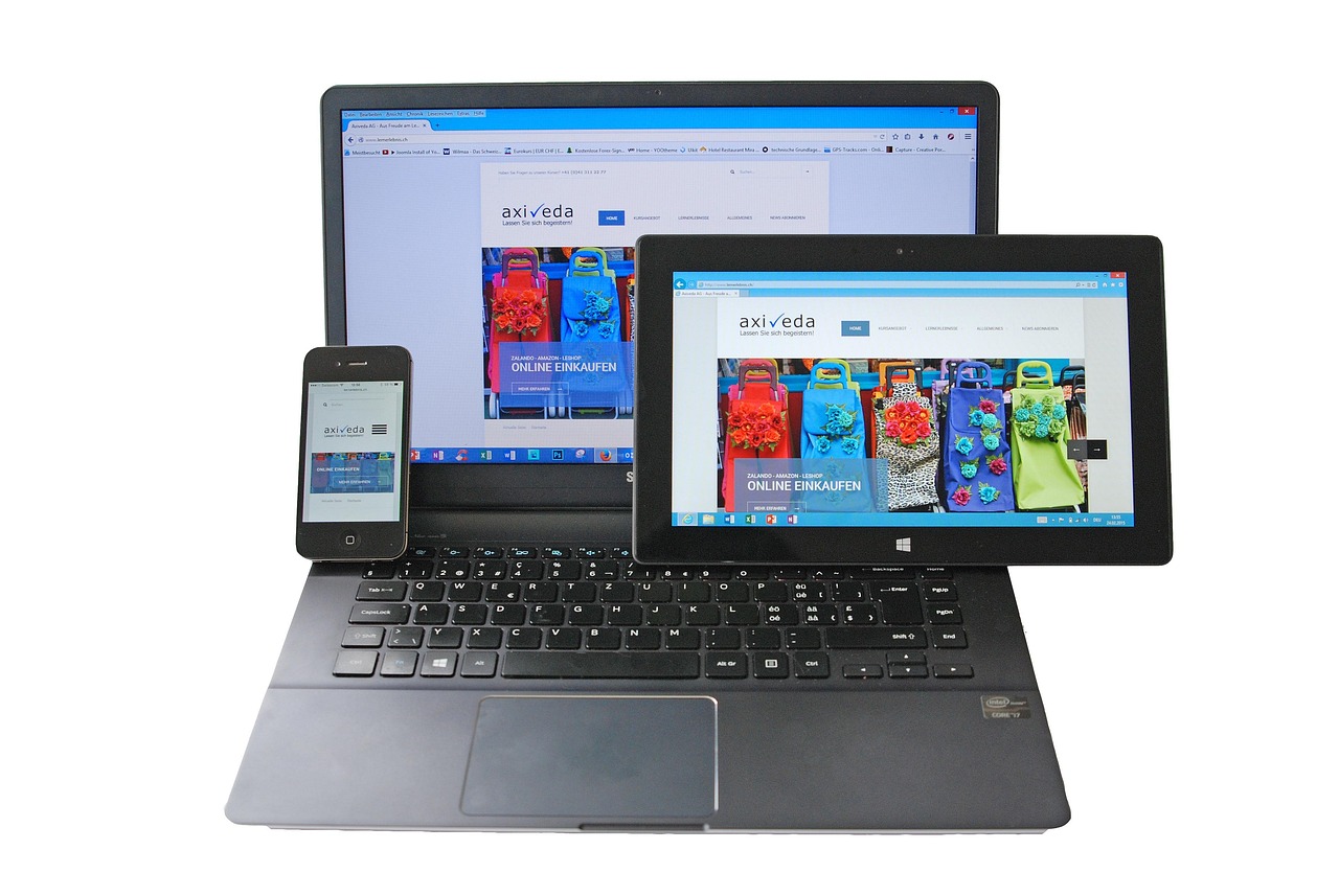 Optimalisasi Strategi Digital Perusahaan: Website Responsif atau Aplikasi Mobile?
